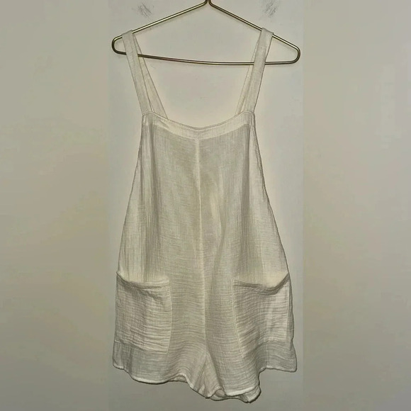 Xhilaration Cover Up Romper Cream Size Medium - Picture 3 of 7